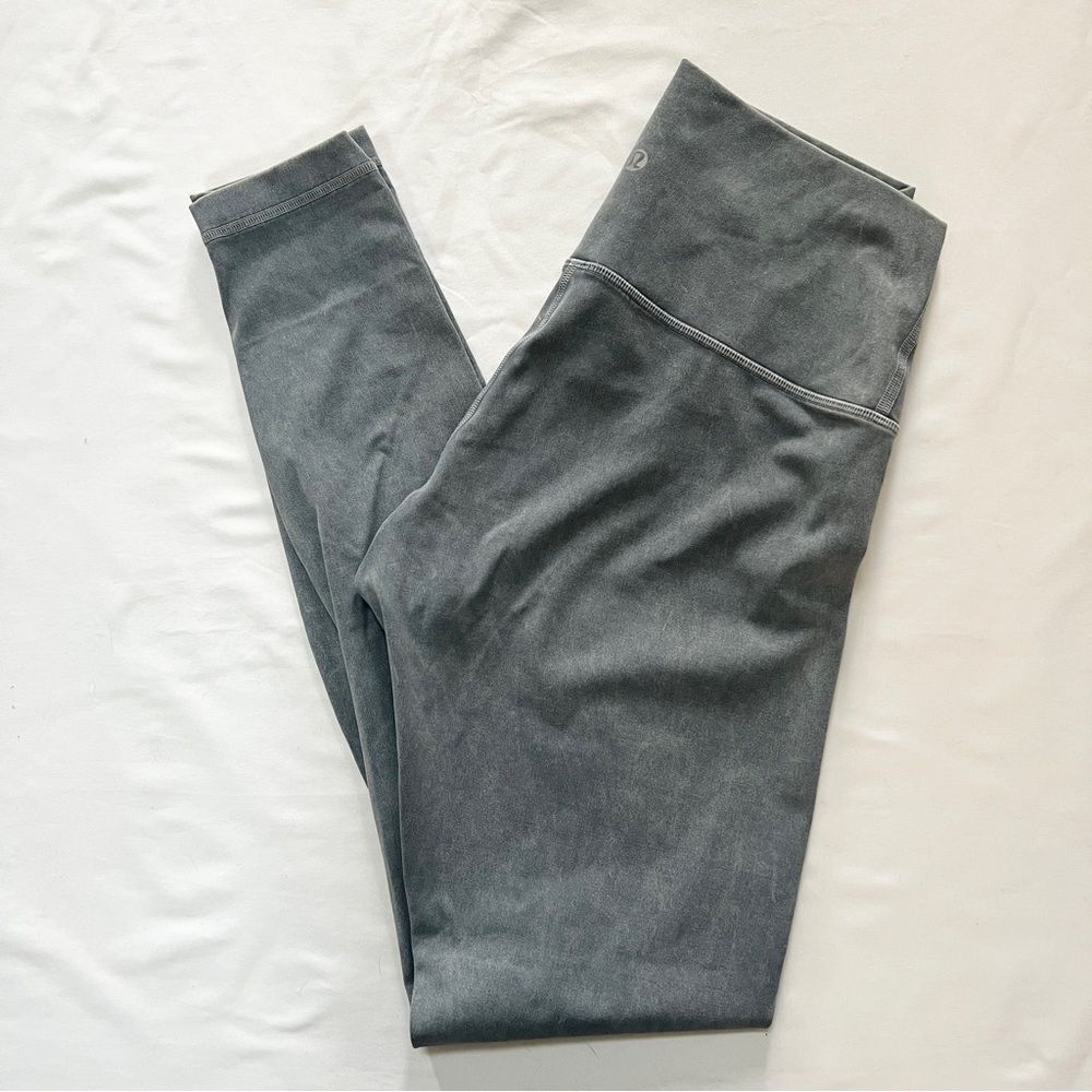 Lululemon Wunder Under High-Rise Tight Size 6 28" Washed Luna Gray